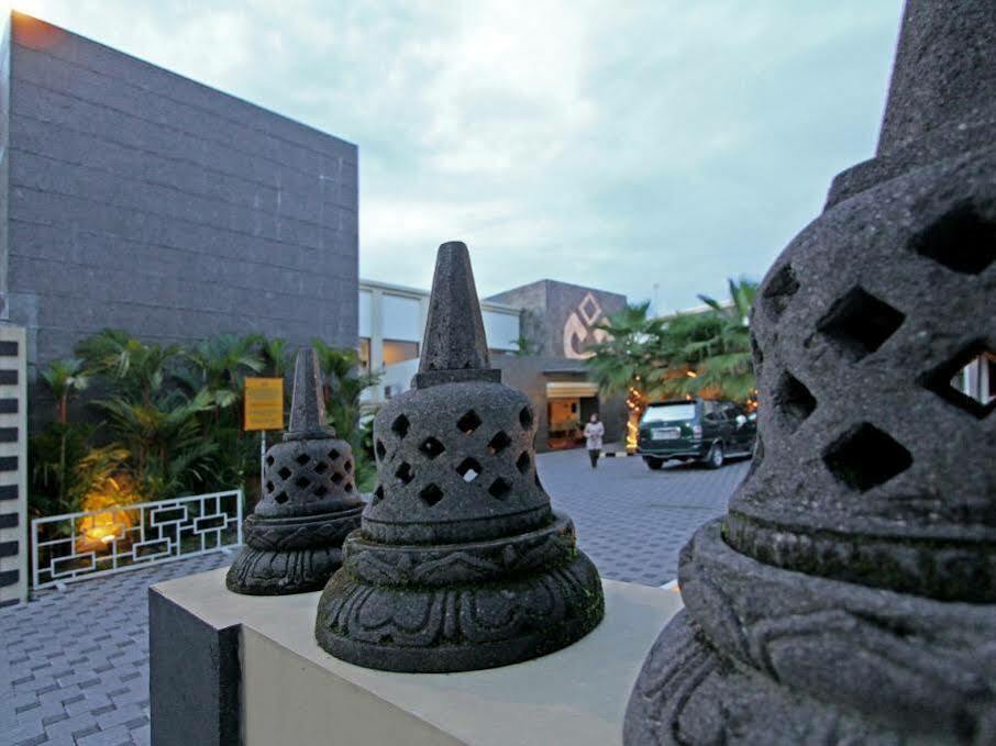 Gowongan Inn Yogyakarta Exterior photo