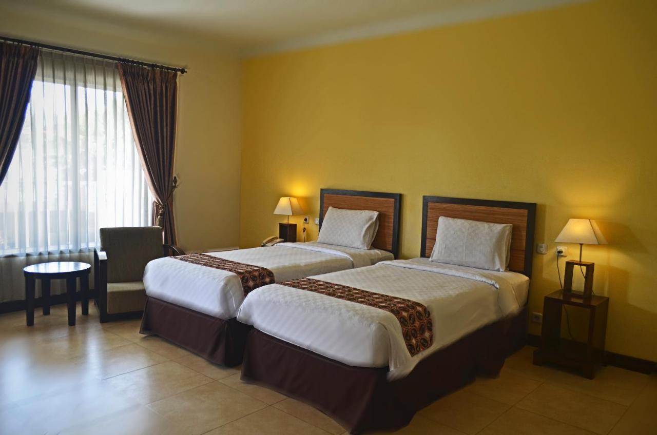 Gowongan Inn Yogyakarta Exterior photo